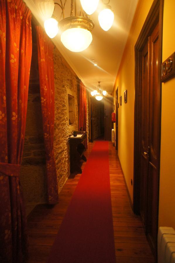 Mirador Da Ribeira Hotel Viana do Bolo Exterior photo