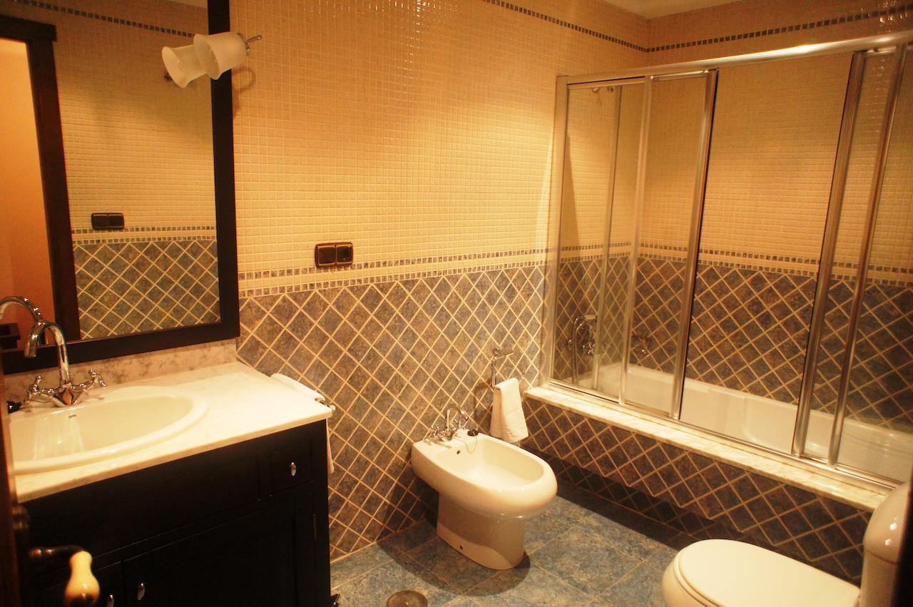 Mirador Da Ribeira Hotel Viana do Bolo Room photo